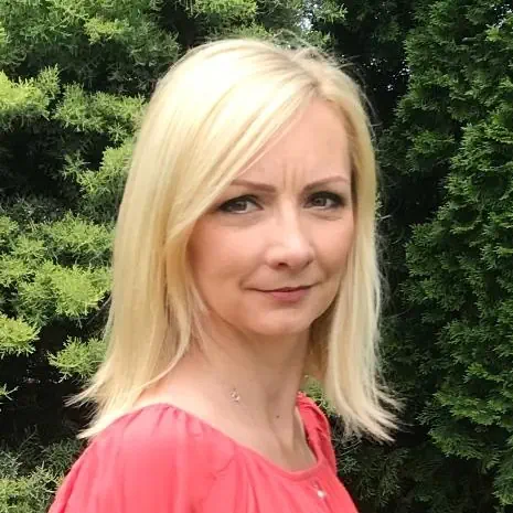MANCZAL SZILVIA